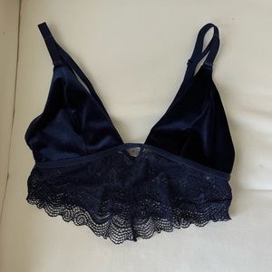 LF Emma & Sam Velvet + Lace Bralette Small